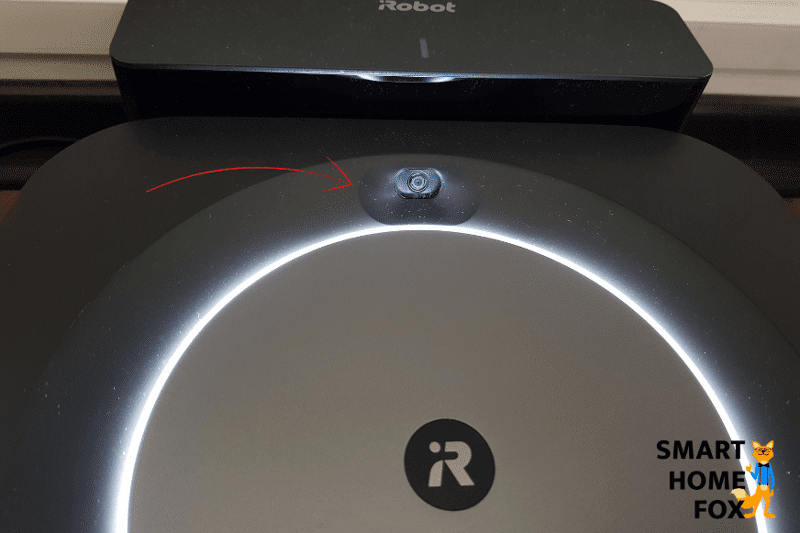 Die Kamera des iRobot Braava jet m6 ist in der Nahaufnahme zu sehen